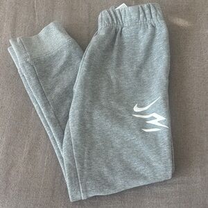 Nike Kids Light Gray Jogger Sweatpants